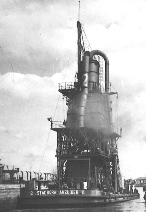 Floating Grain Elevator